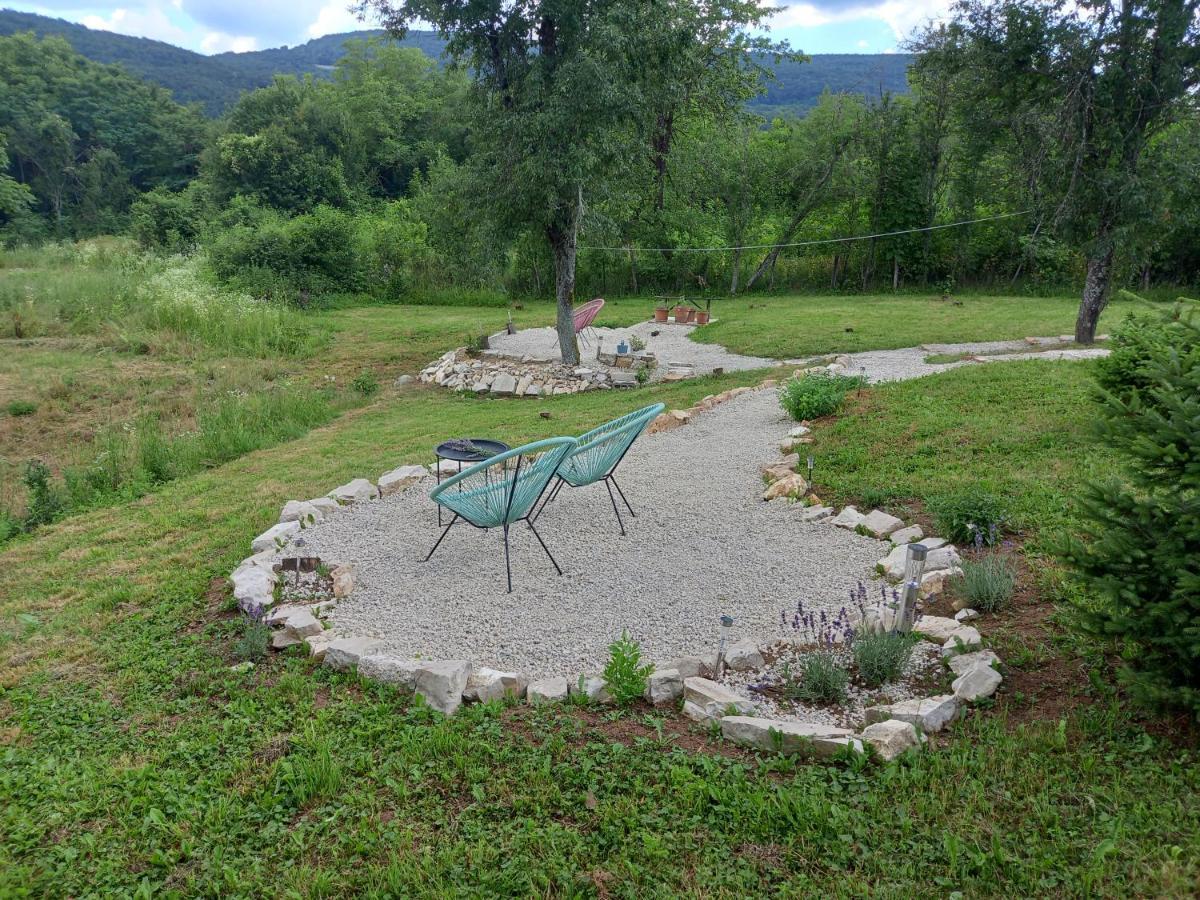 Plitvice Valley Apartment Licko Petrovo Selo